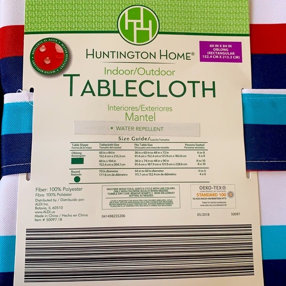 Huntington Home Indoor/Outdoor Oblong Tablecloth - Picture 2 of 3